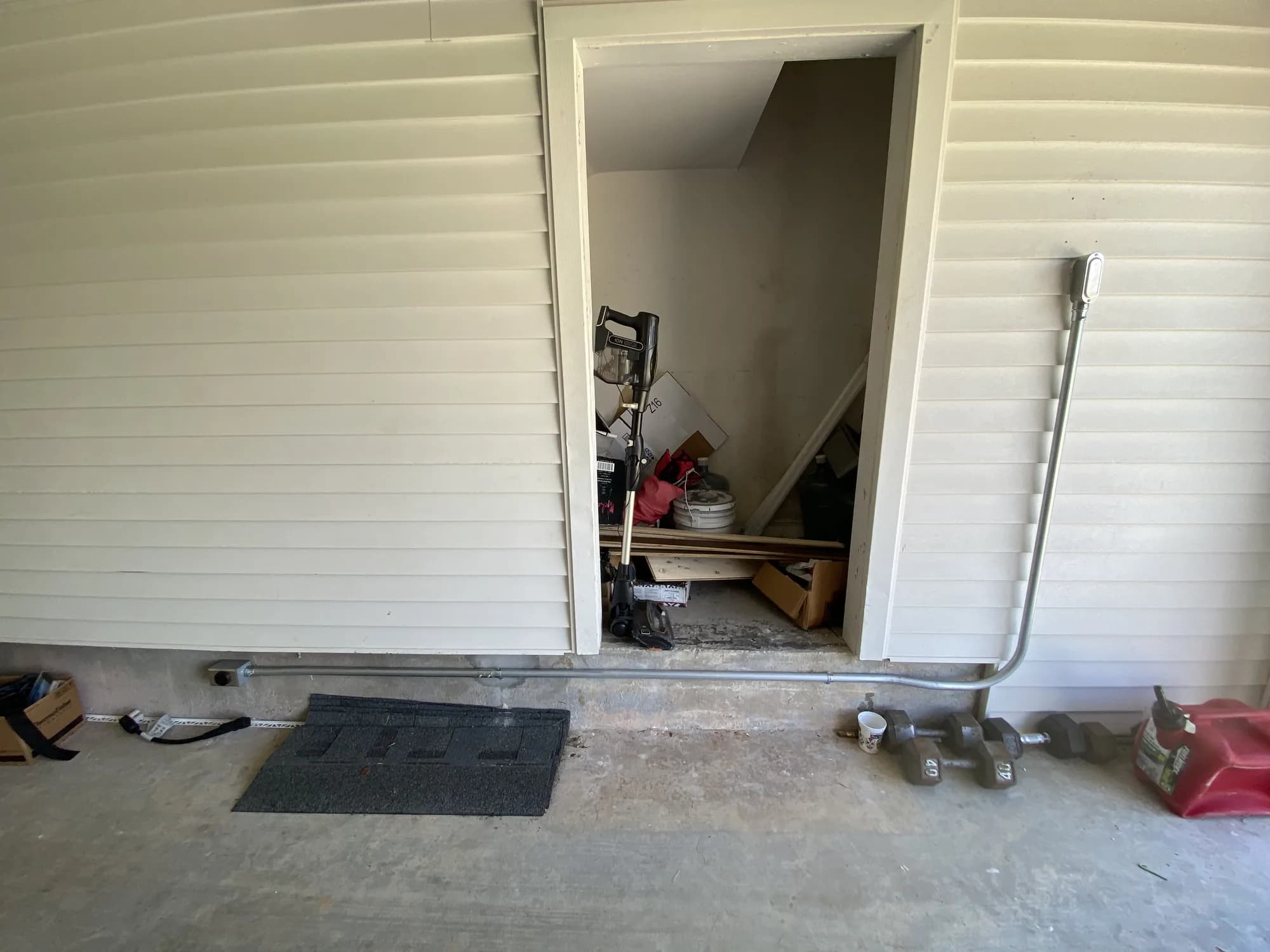 Babcock Electric work in Vinton, LA — Panel and service-entrance upgrades on older homes