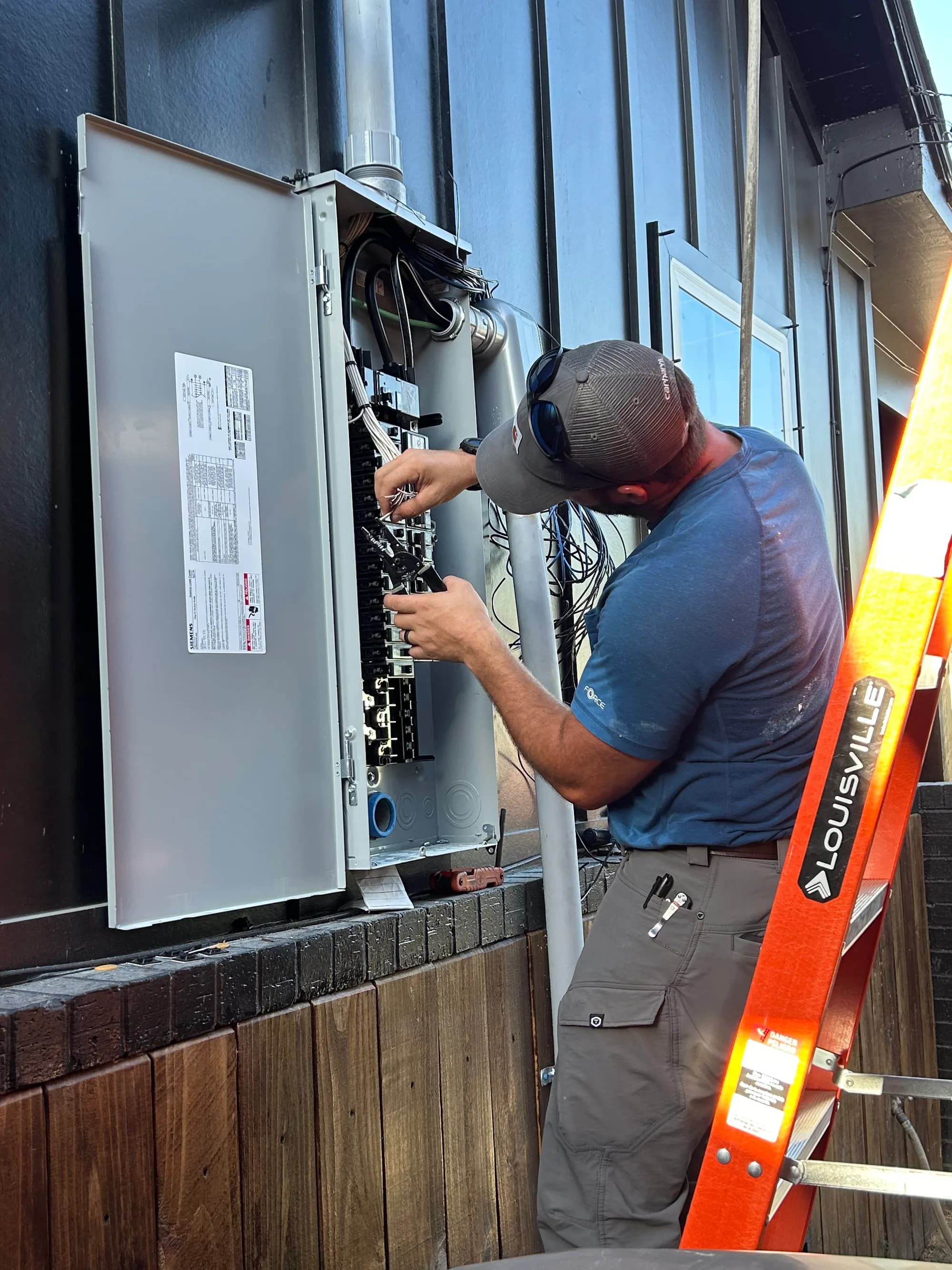 Panel Service · SWLA